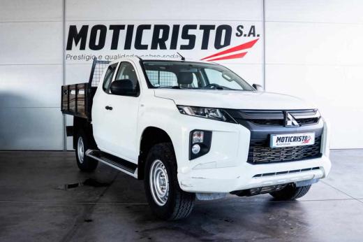 mitsubishi-l200-2-2-di-d-2022-diesel-2268cc