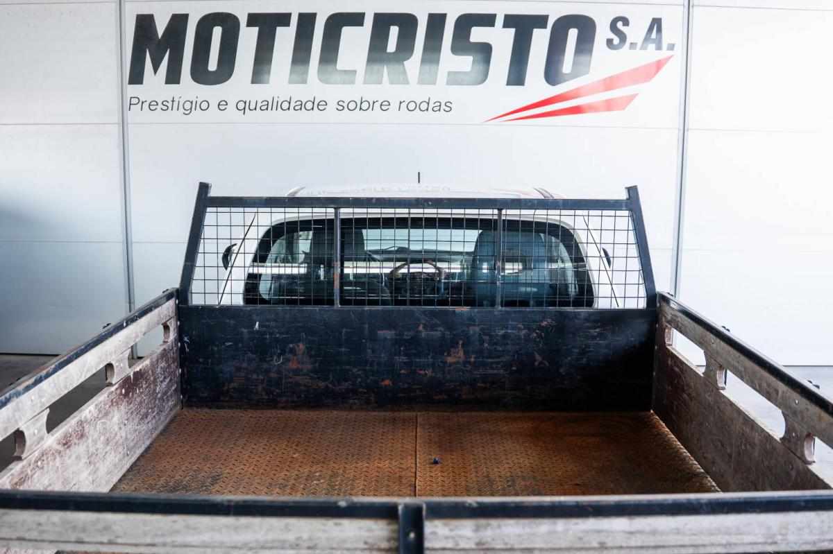 mitsubishi-l200-2-2-di-d-2022-diesel-2268cc