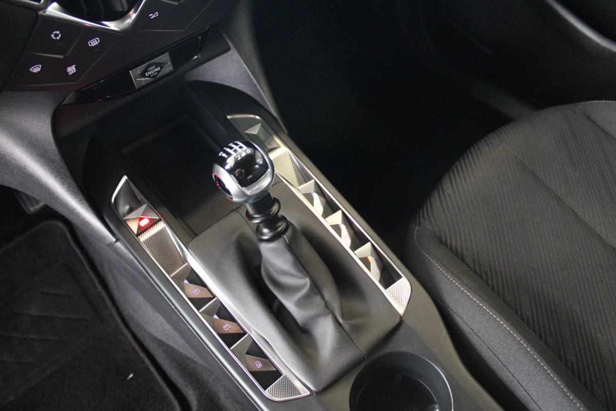 ds-ds-3-crossback-1-2-101cv-2022-gasolina-1199cc