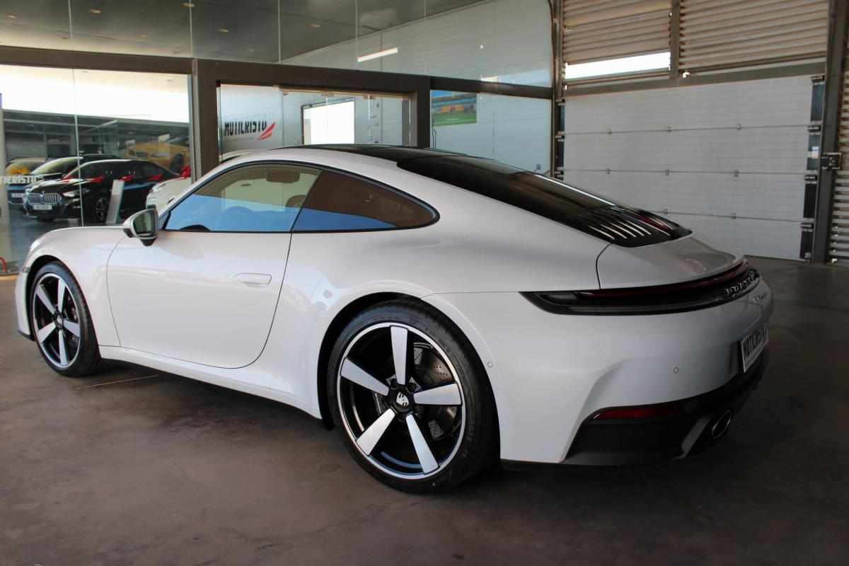 porsche-911-carrera-3-0-2025-gasolina-2981cc