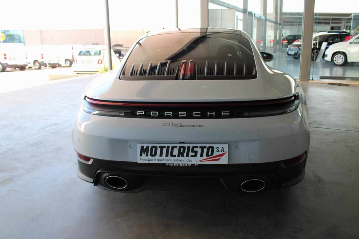 porsche-911-carrera-3-0-2025-gasolina-2981cc
