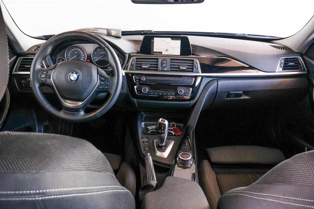 bmw-serie-3-318d-xdrive-2018-diesel-1995cc