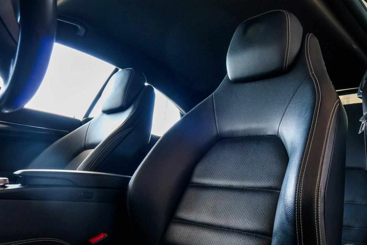 mercedes-benz-classe-e-e-250-cdi-coupe-blueefficiency-2010-diesel-2143cc