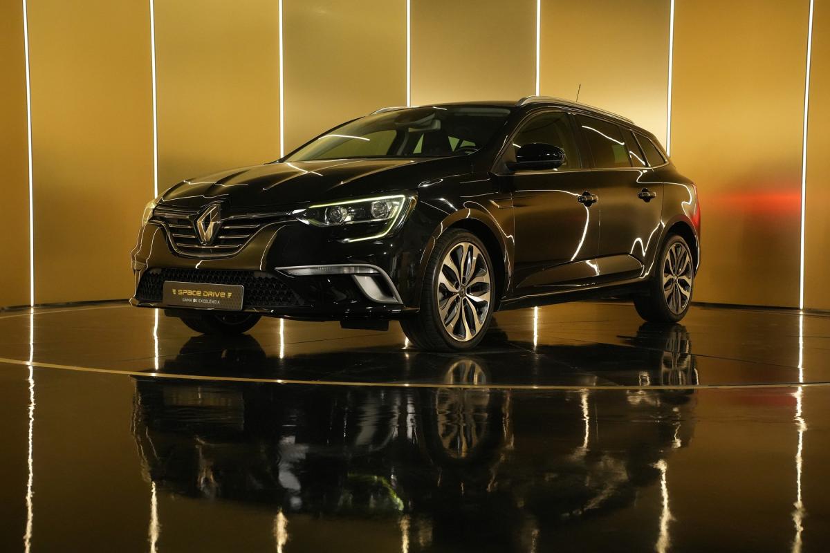 renault-megane-sport-tourer-2019-diesel-1461cc