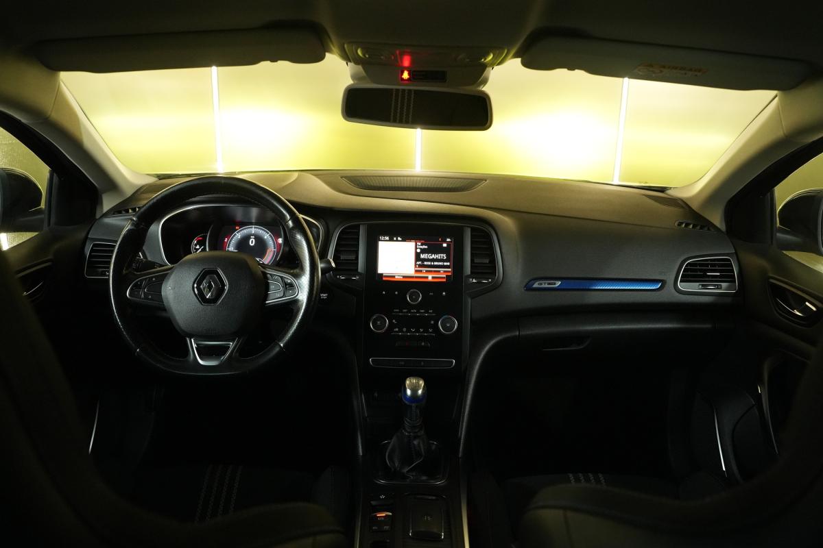 renault-megane-sport-tourer-2019-diesel-1461cc
