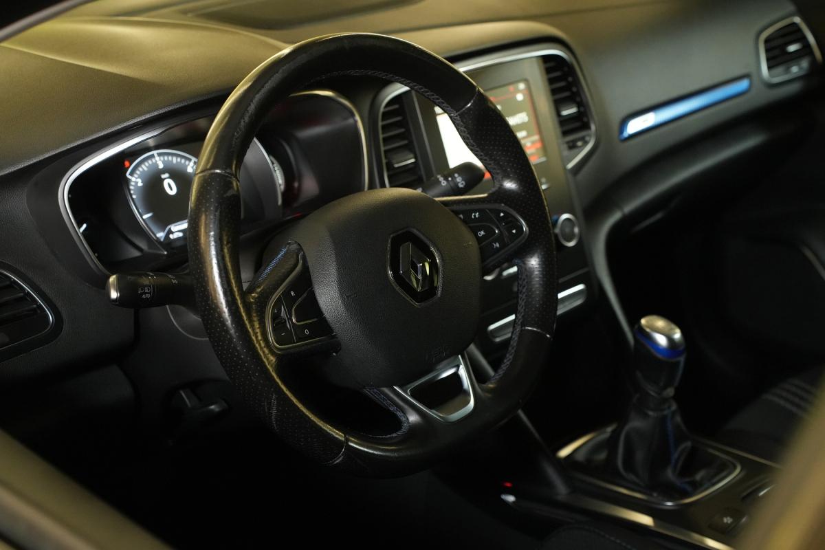 renault-megane-sport-tourer-2019-diesel-1461cc