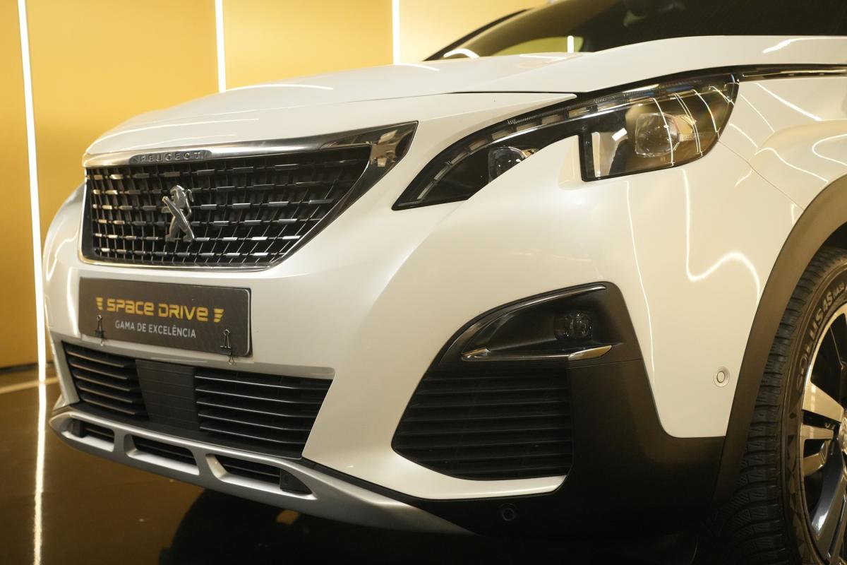 peugeot-3008-2020-diesel-1499cc