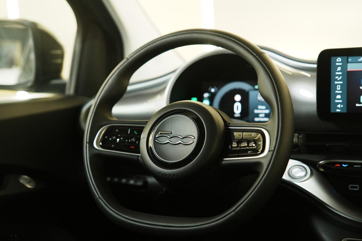fiat-500-2021-eletrico-500cc