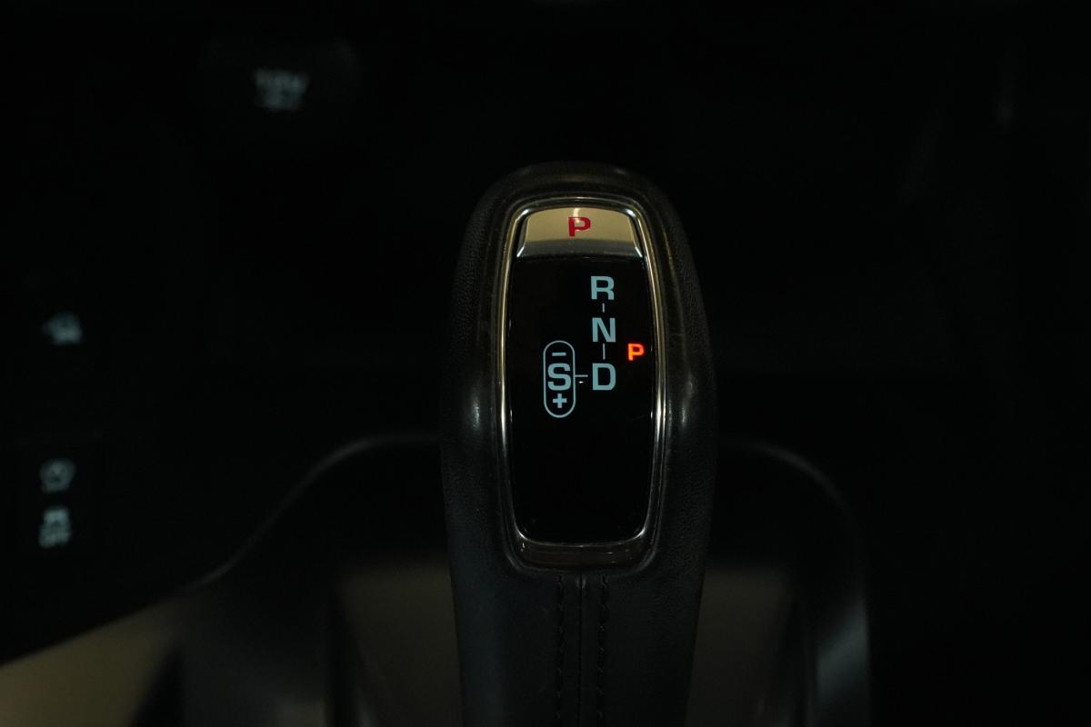 jaguar-f-pace-2019-diesel-1999cc