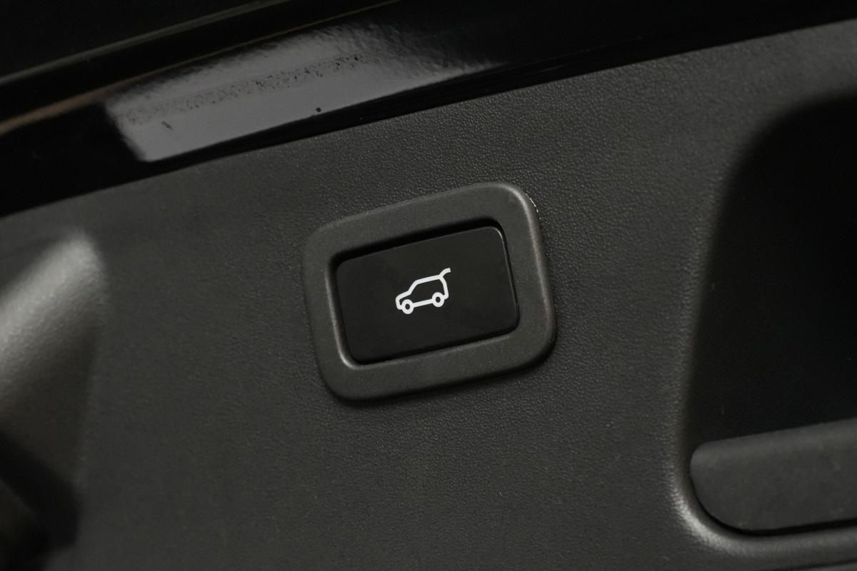 jaguar-f-pace-2019-diesel-1999cc