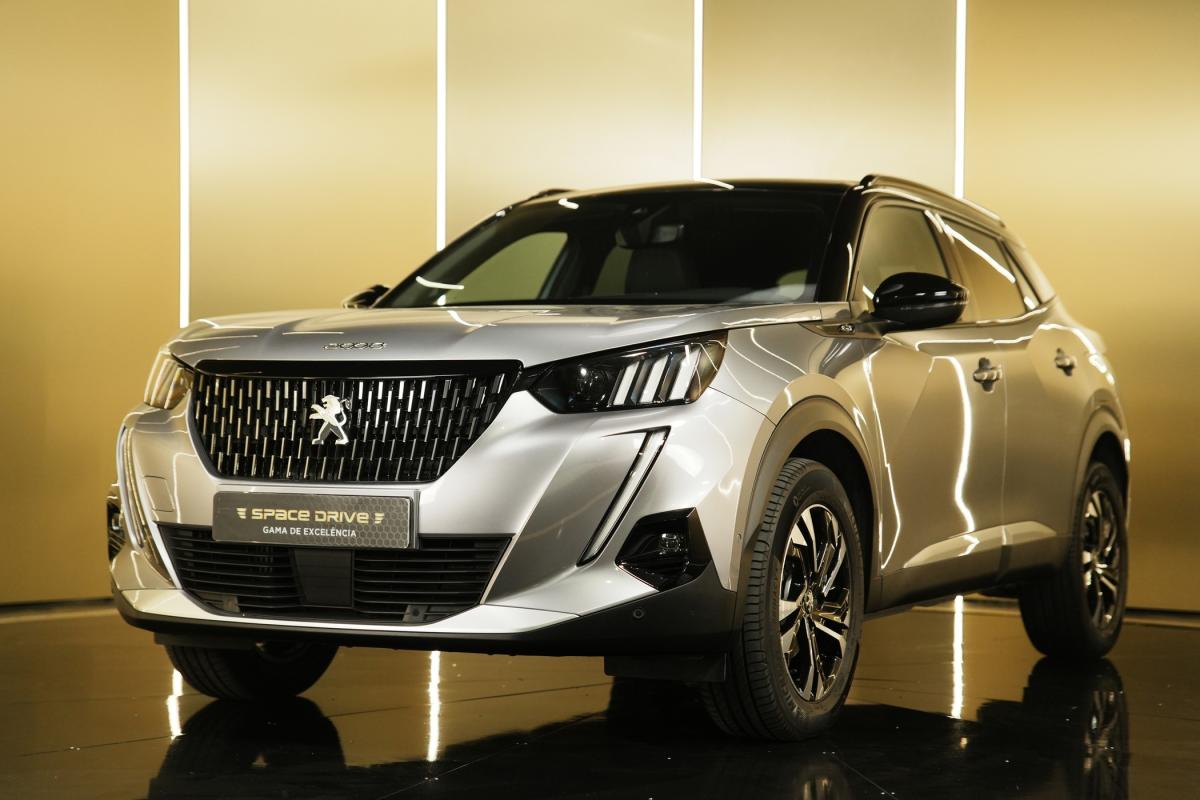 peugeot-2008-2021-gasolina-1199cc