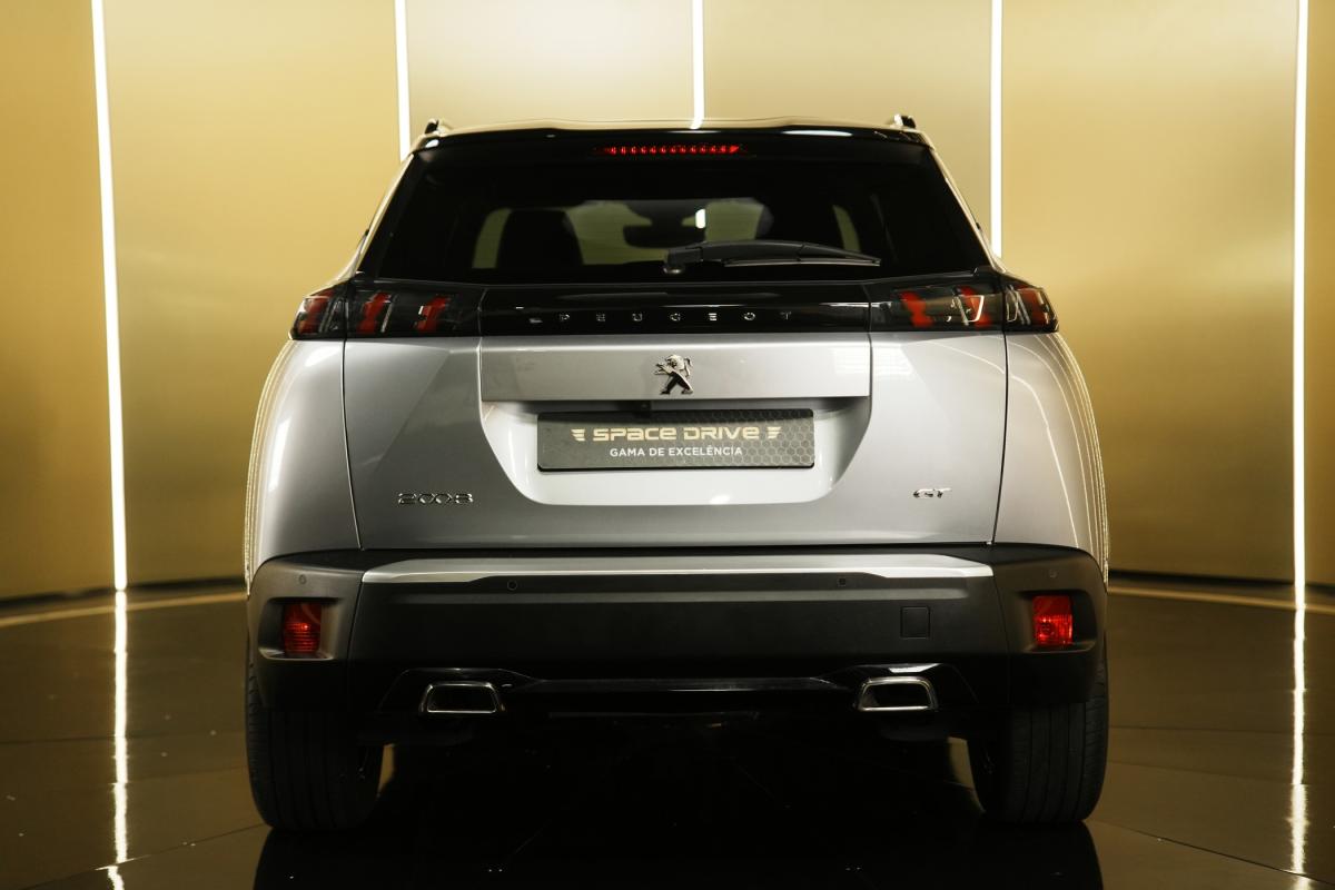 peugeot-2008-2021-gasolina-1199cc