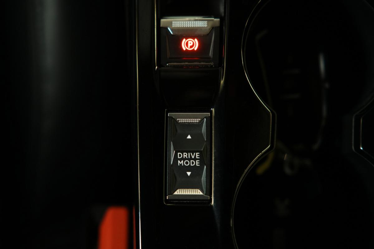 peugeot-2008-2021-gasolina-1199cc