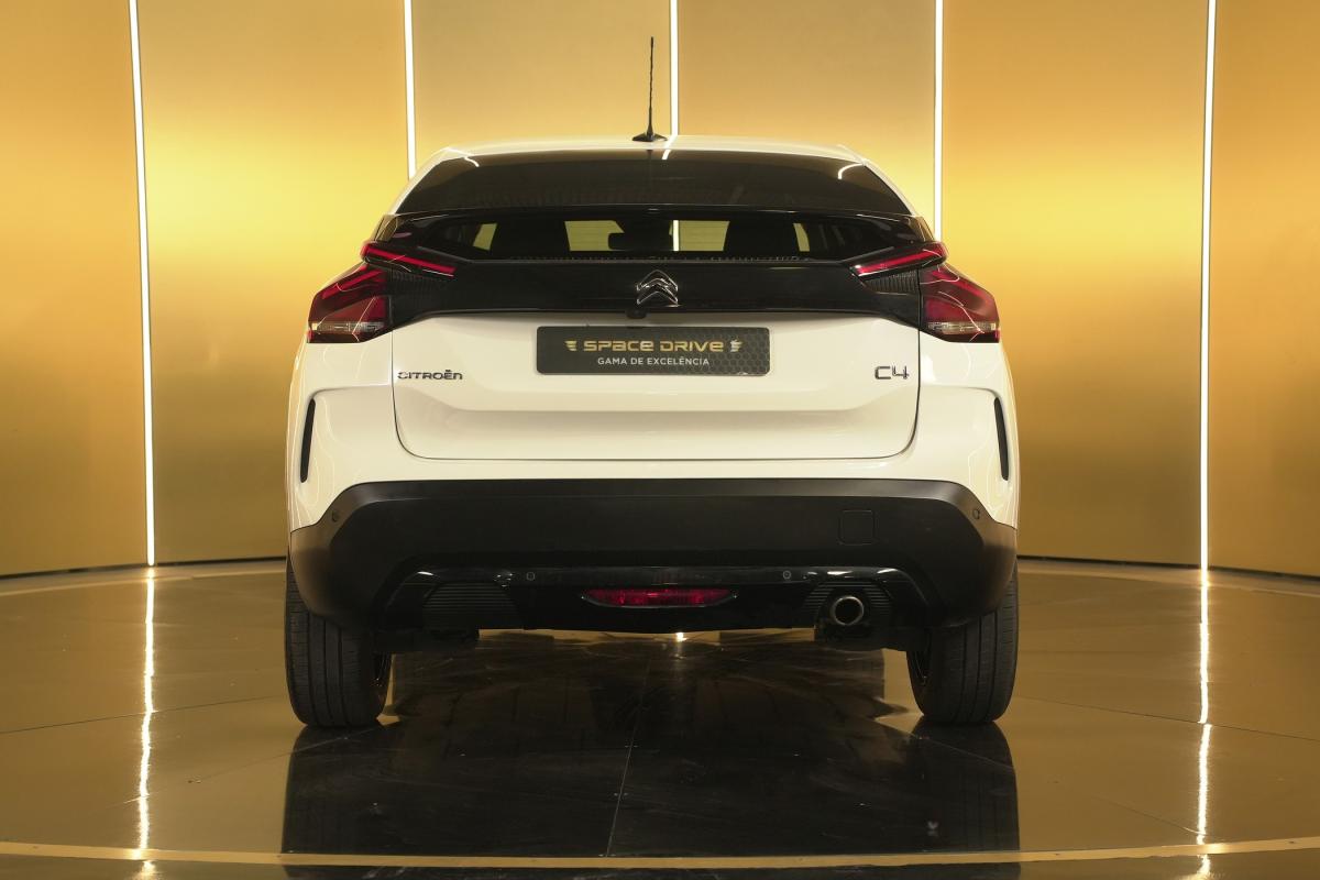 citroen-c4-2022-diesel-1499cc