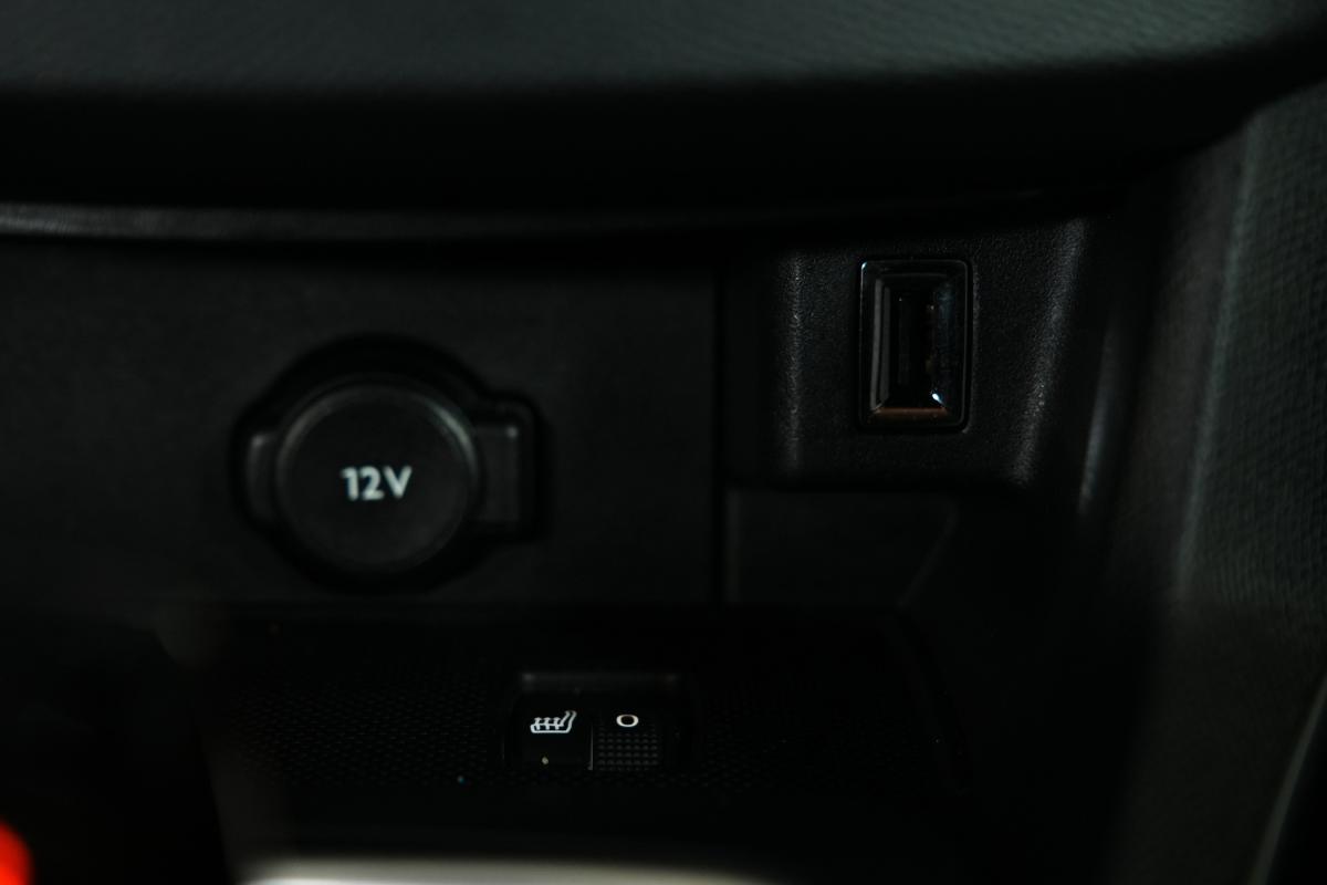 peugeot-308-2019-diesel-1499cc