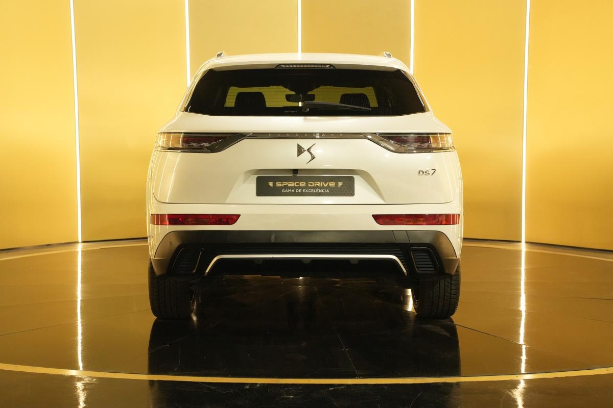 ds-ds-7-crossback-2022-diesel-1499cc