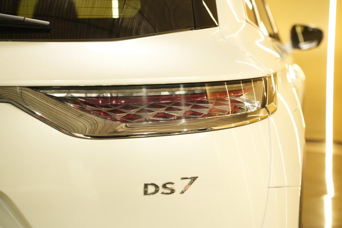 ds-ds-7-crossback-2022-diesel-1499cc