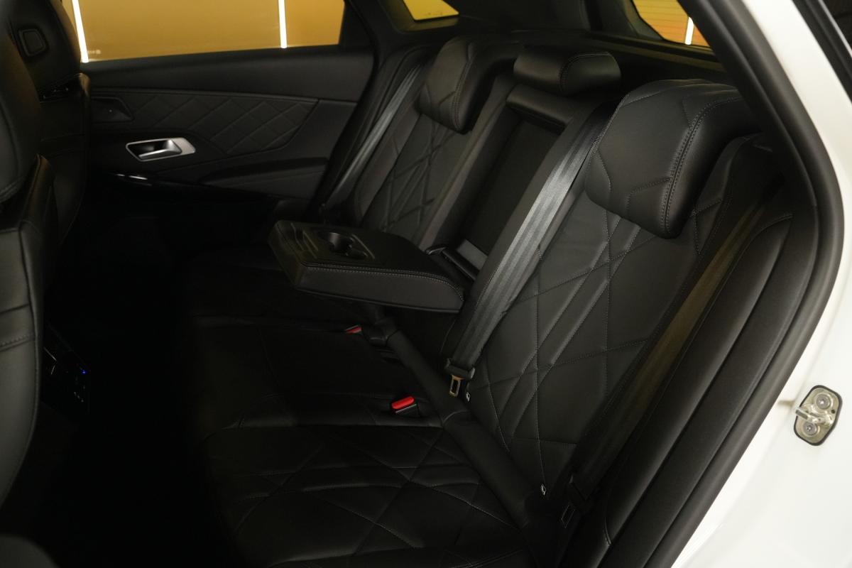 ds-ds-7-crossback-2022-diesel-1499cc