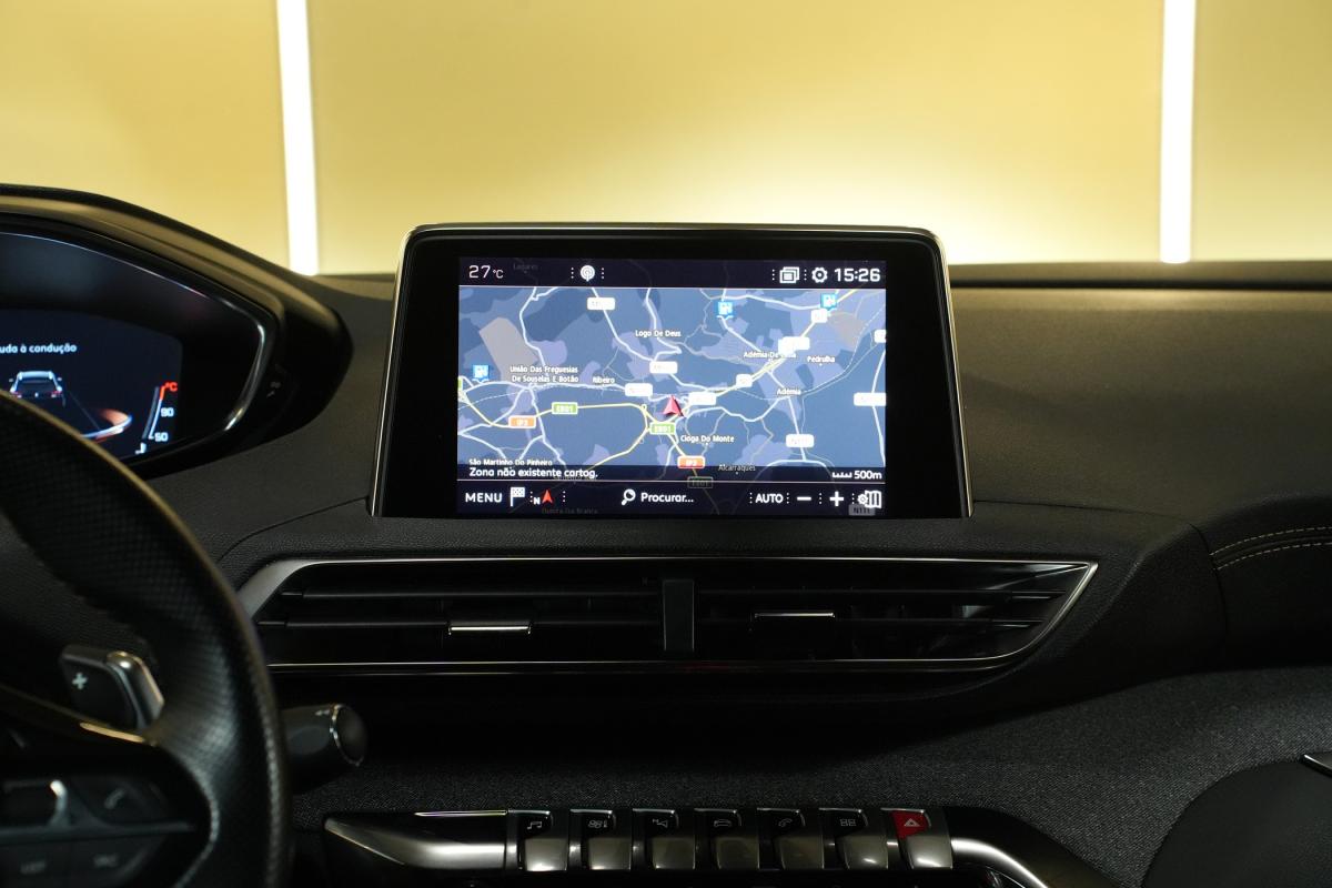 peugeot-5008-2020-diesel-1499cc