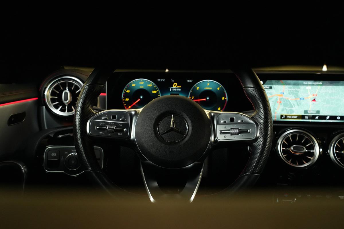 mercedes-benz-cla-2019-diesel-1950cc