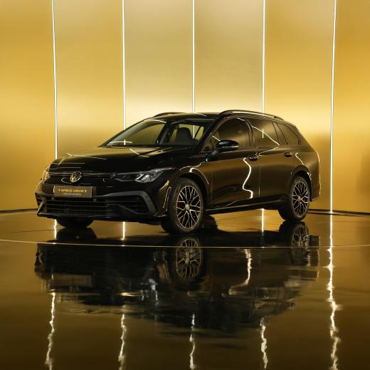 volkswagen-golf-variant-2021-diesel-1968cc