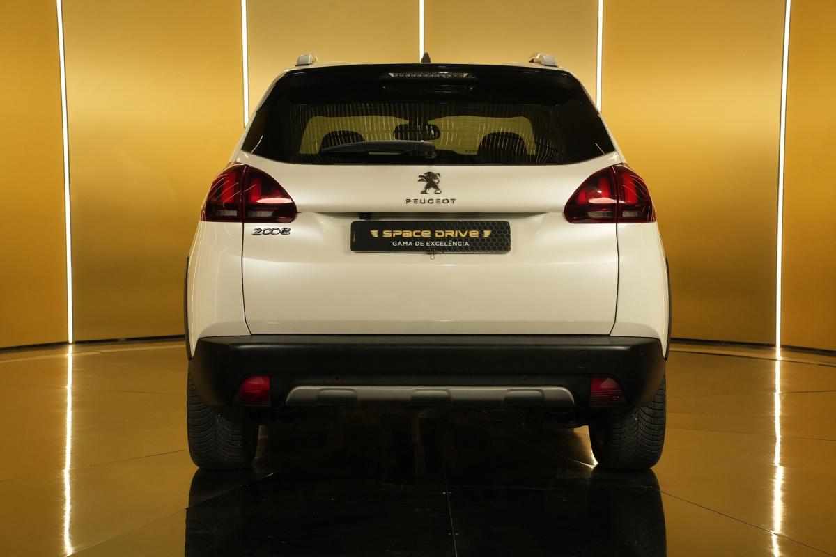 peugeot-2008-2019-diesel-1499cc