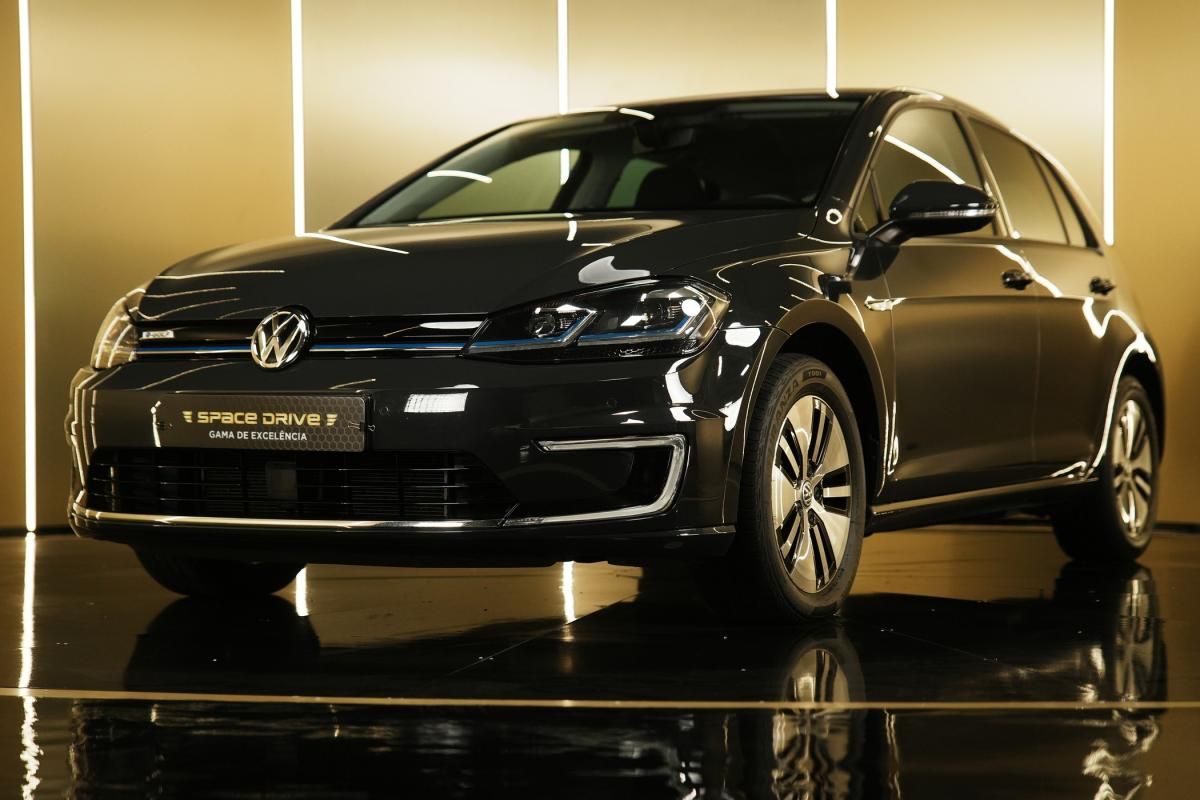 volkswagen-golf-2018-eletrico-500cc