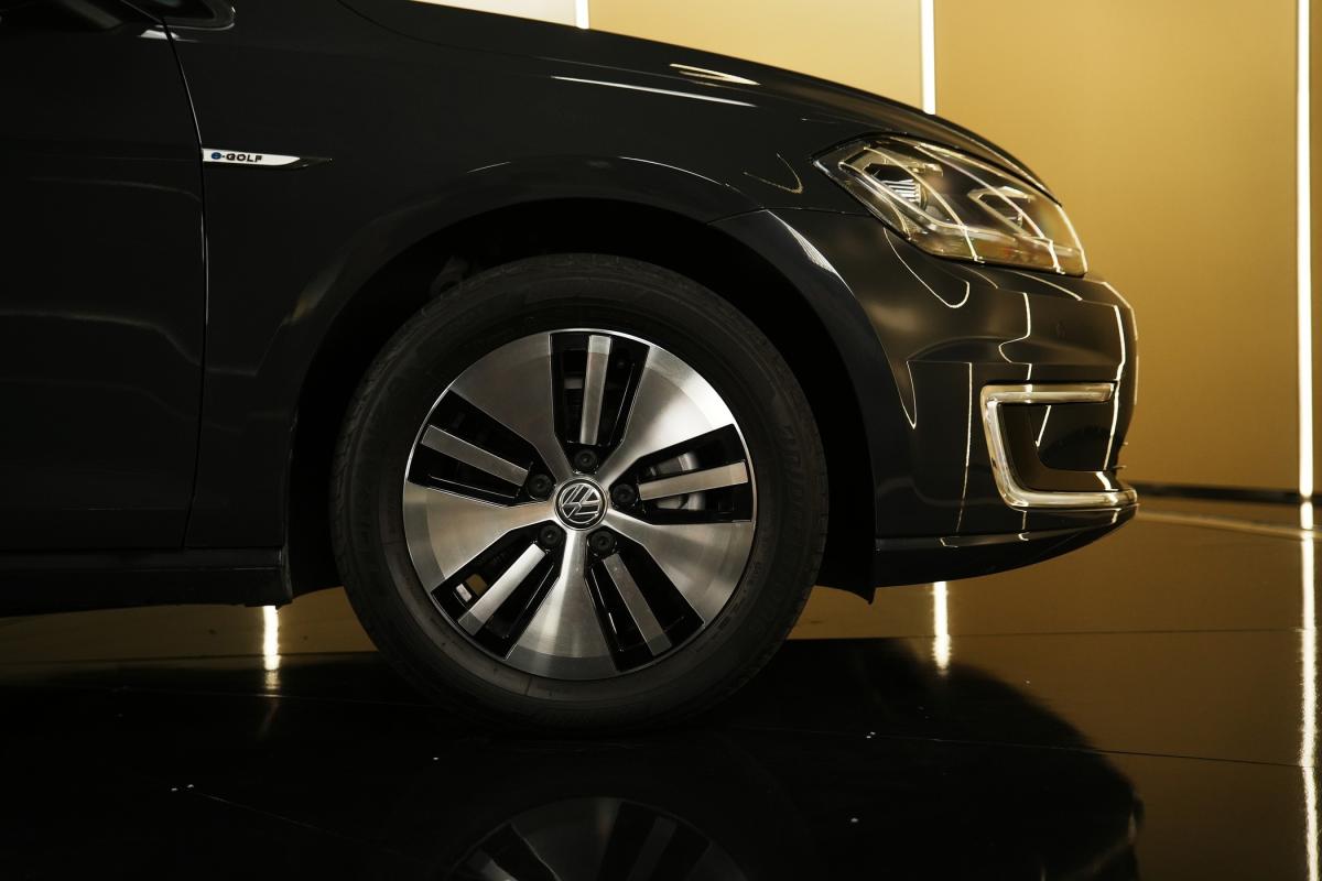 volkswagen-golf-2018-eletrico-500cc