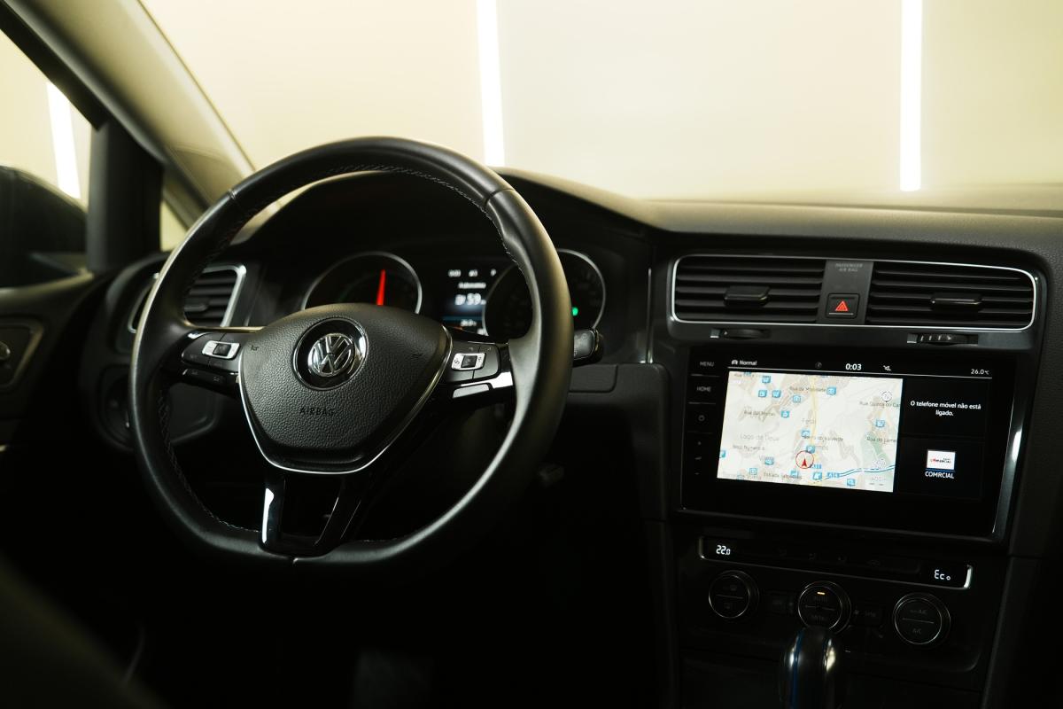 volkswagen-golf-2018-eletrico-500cc