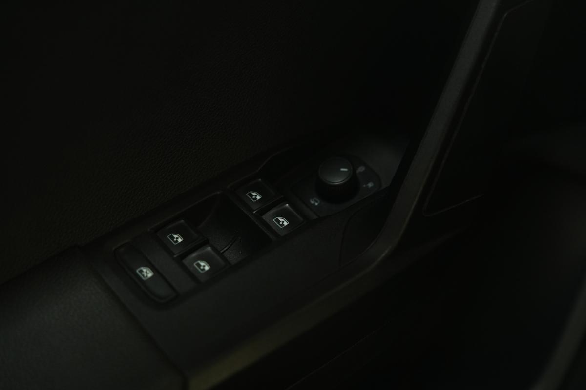 seat-ibiza-2021-gasolina-999cc