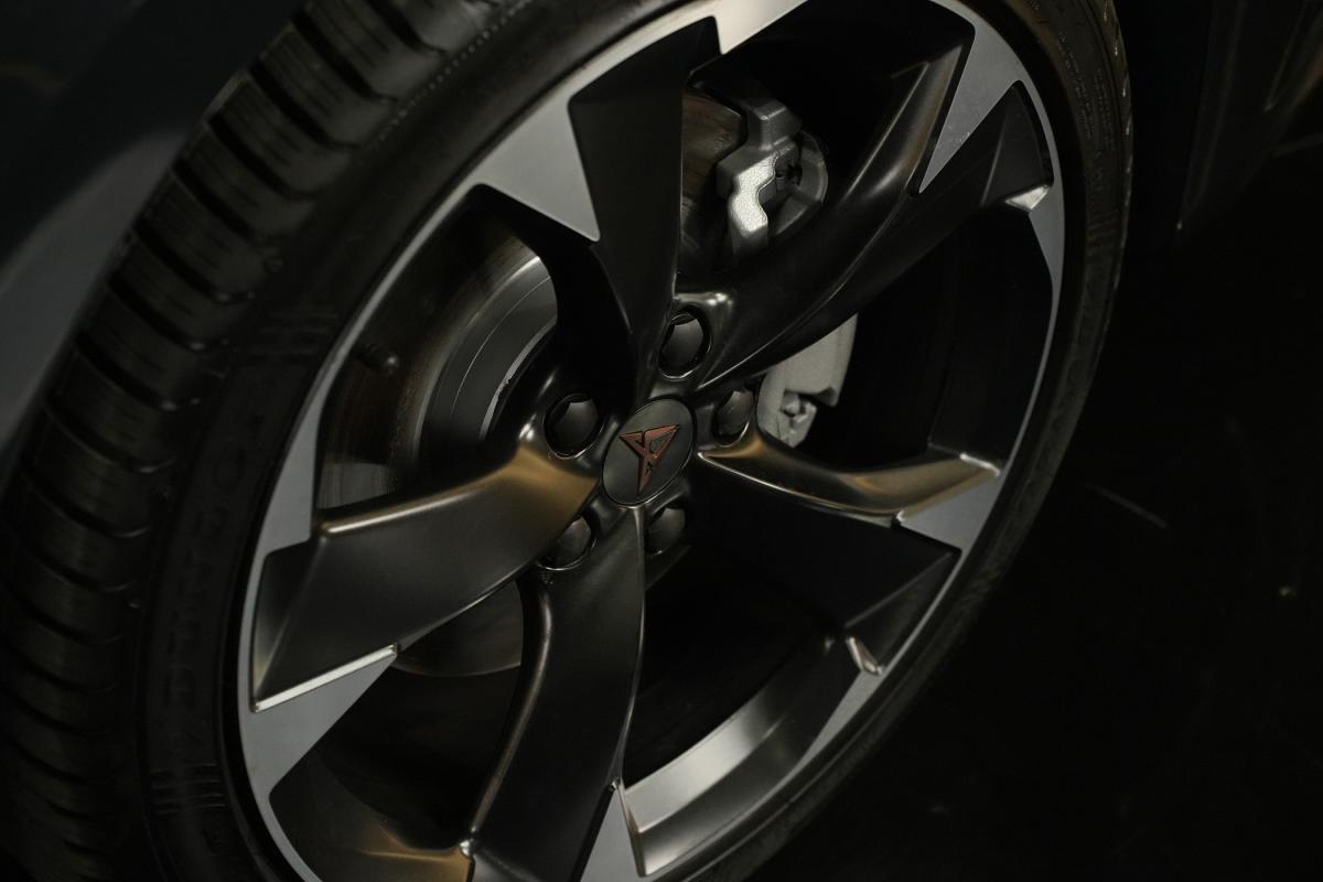 cupra-leon-2022-hibrido-a-gasolina-1395cc