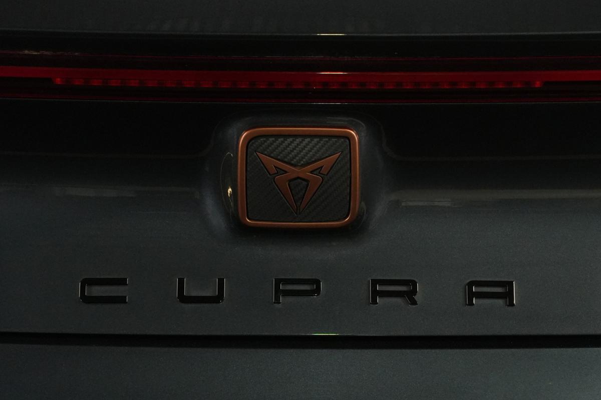 cupra-leon-2022-hibrido-a-gasolina-1395cc
