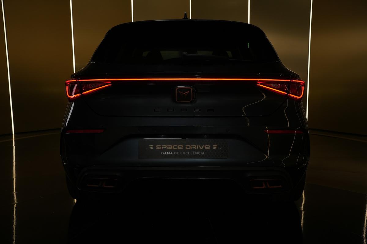 cupra-leon-2022-hibrido-a-gasolina-1395cc