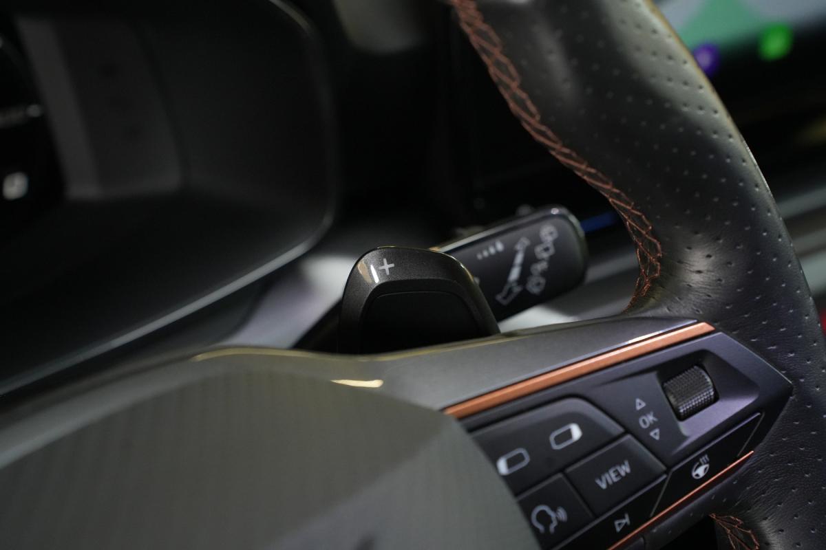 cupra-leon-2022-hibrido-a-gasolina-1395cc
