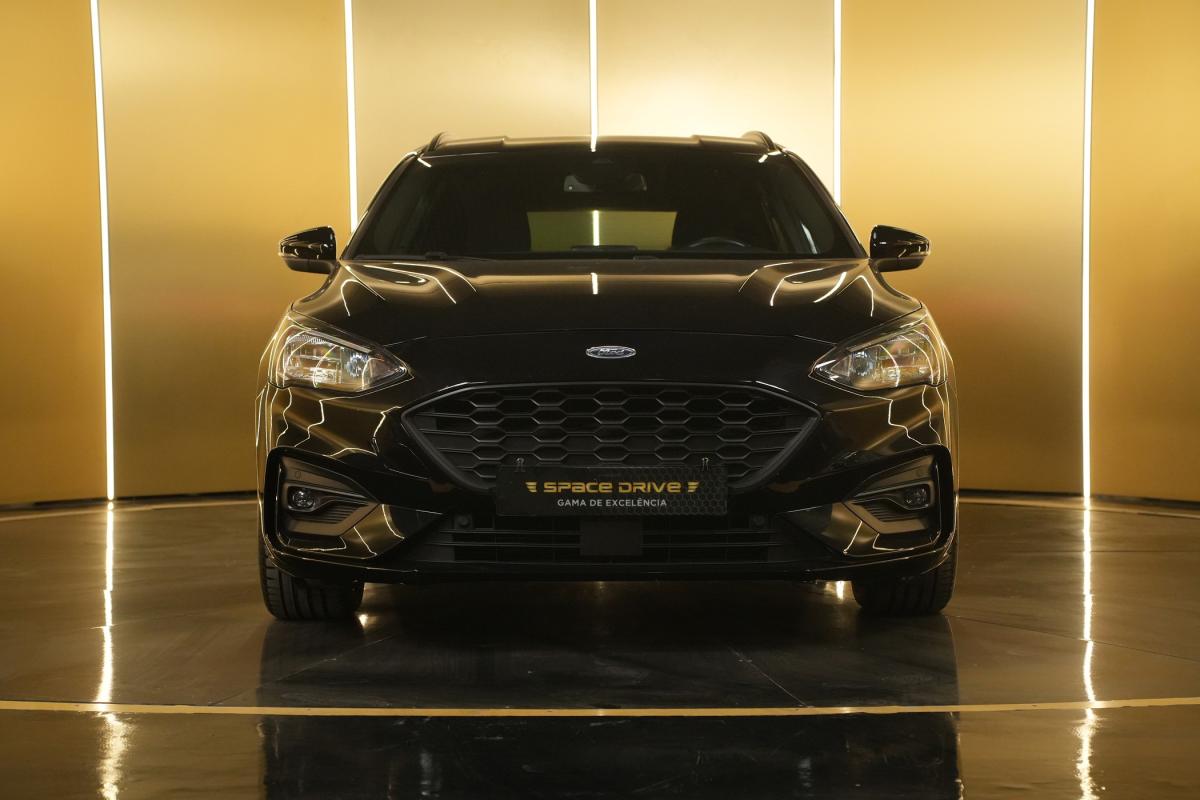 ford-focus-sw-2020-diesel-1499cc