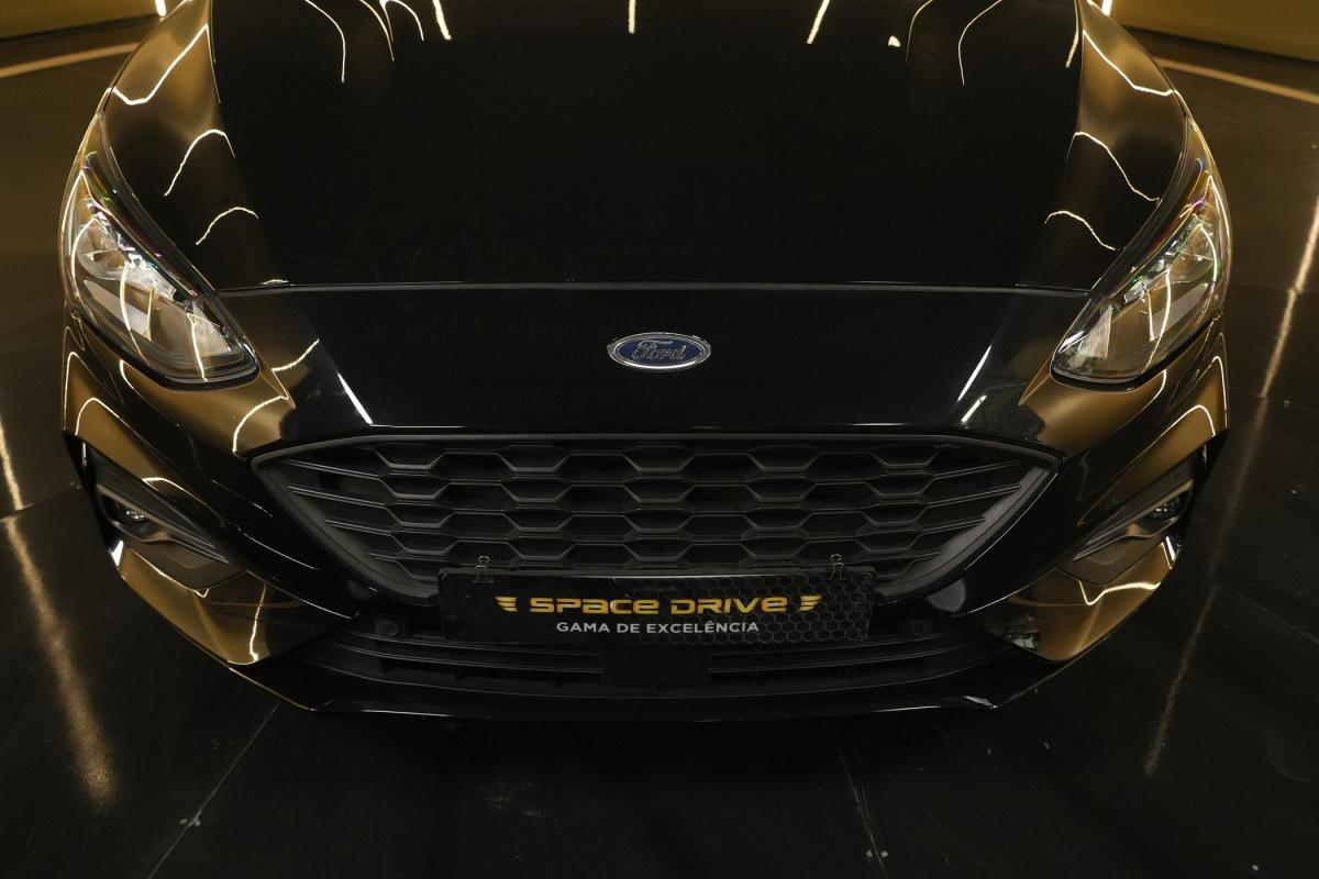 ford-focus-sw-2020-diesel-1499cc