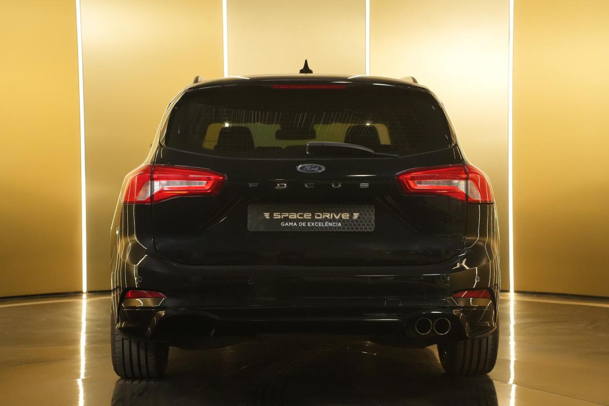 ford-focus-sw-2020-diesel-1499cc