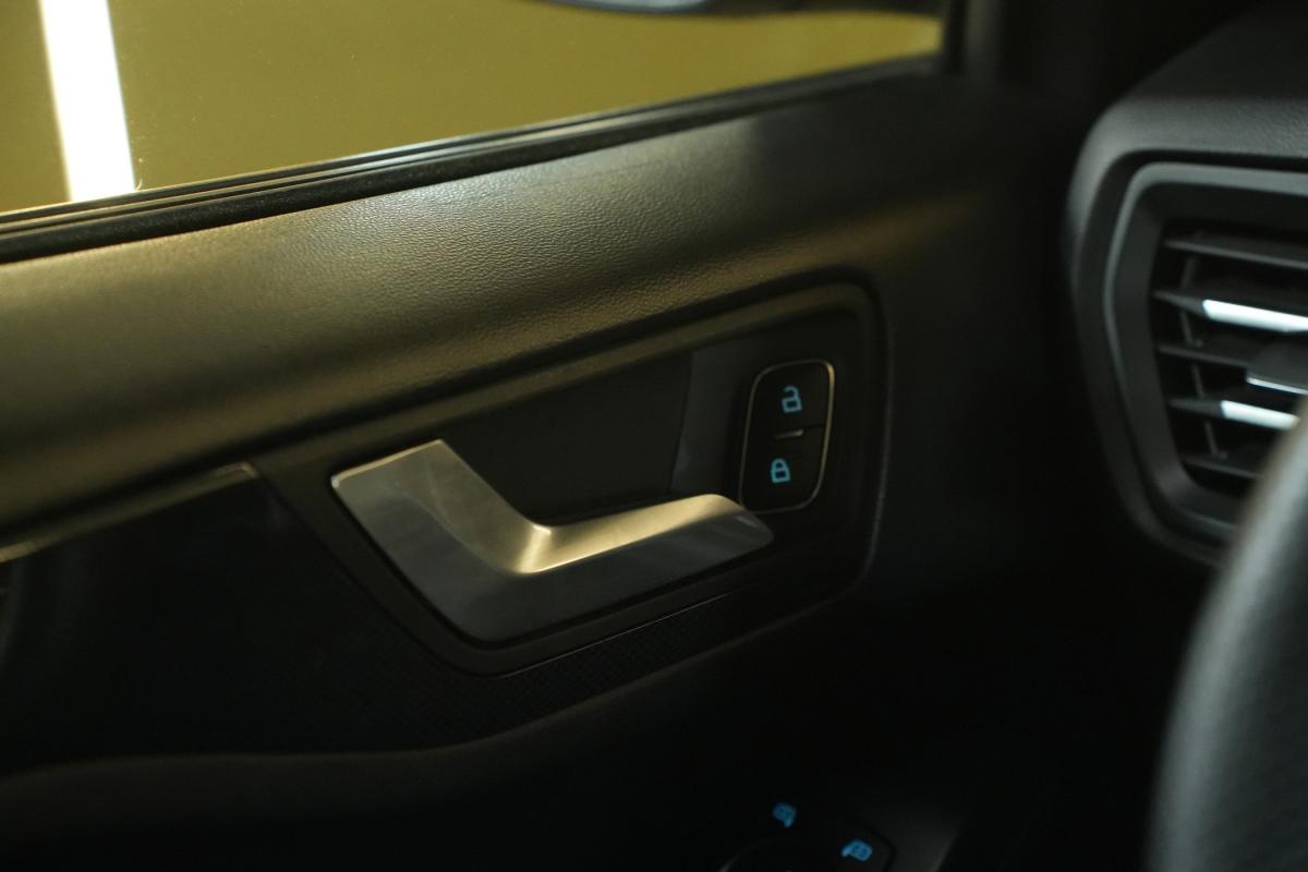 ford-focus-sw-2020-diesel-1499cc