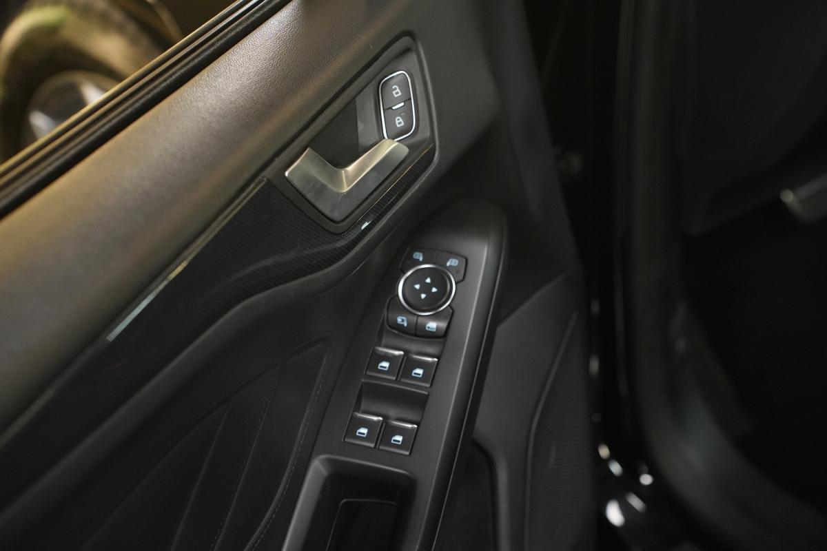 ford-focus-sw-2020-diesel-1499cc