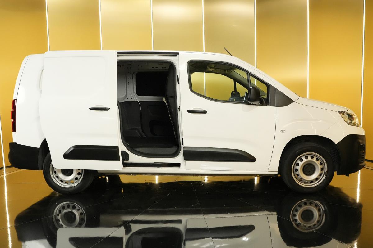 citroen-berlingo-2021-diesel-1499cc