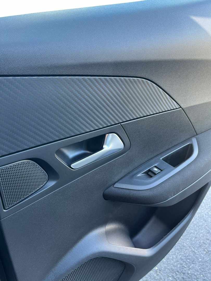 peugeot-2008-2023-gasolina-1199cc