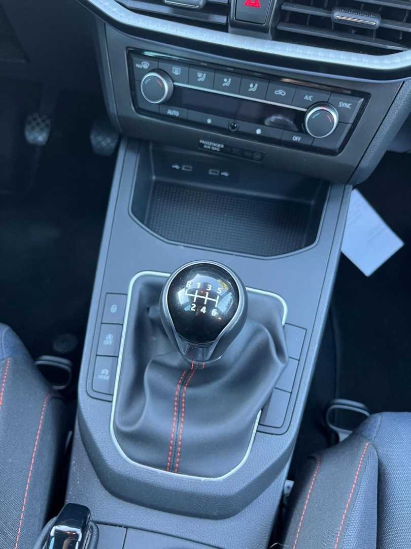 seat-ibiza-2025-gasolina-999cc