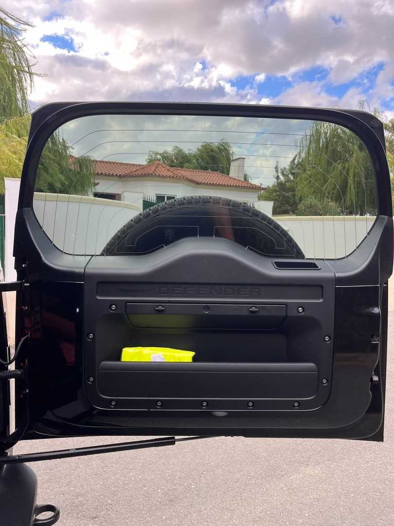 land-rover-defender-2026-hibrido-1997cc