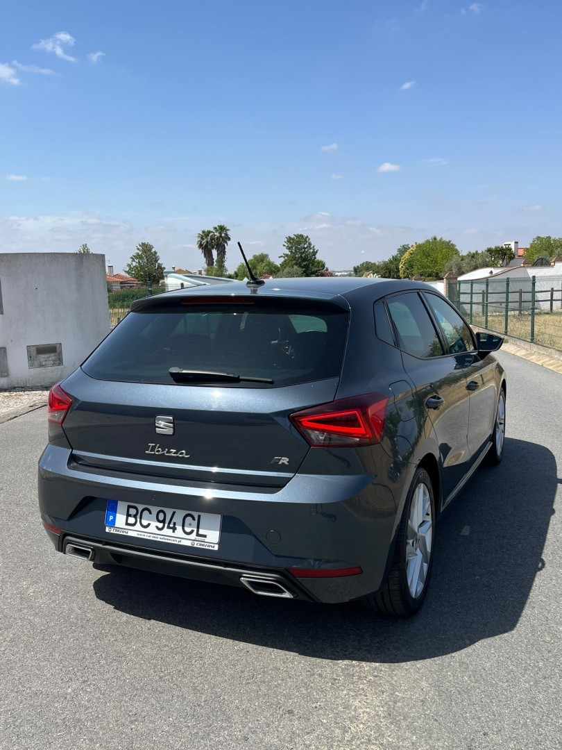 seat-ibiza-2023-gasolina-999cc