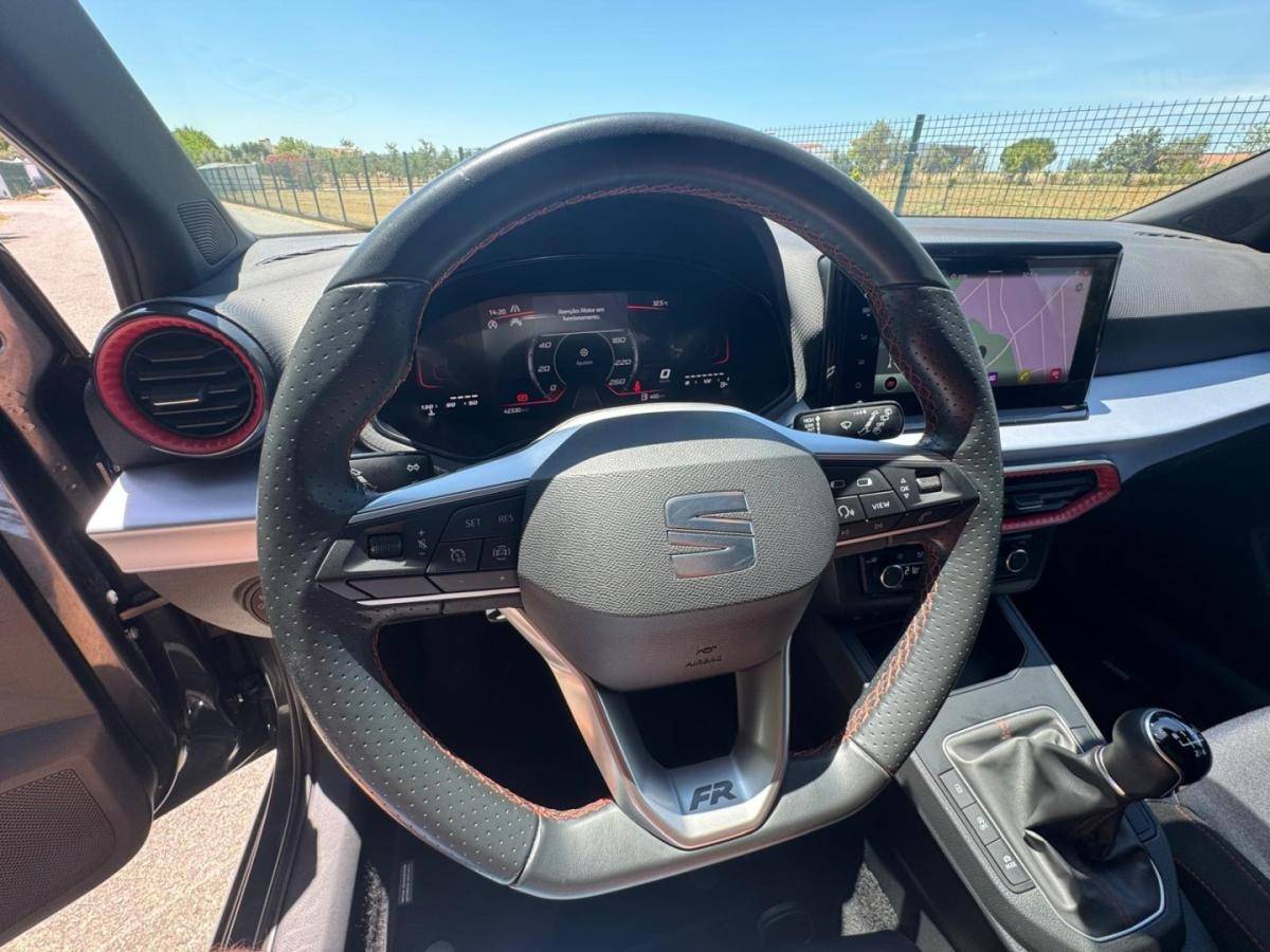 seat-ibiza-2023-gasolina-999cc