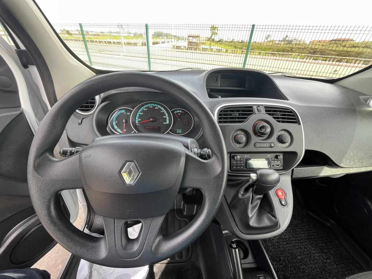 renault-kangoo-22-kwh-2016-eletrico