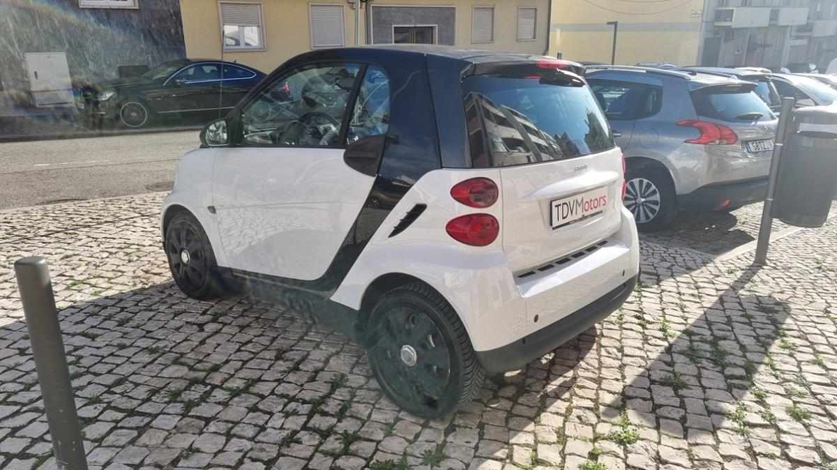 smart-fortwo-0-8-cdi-2009-diesel-799cc