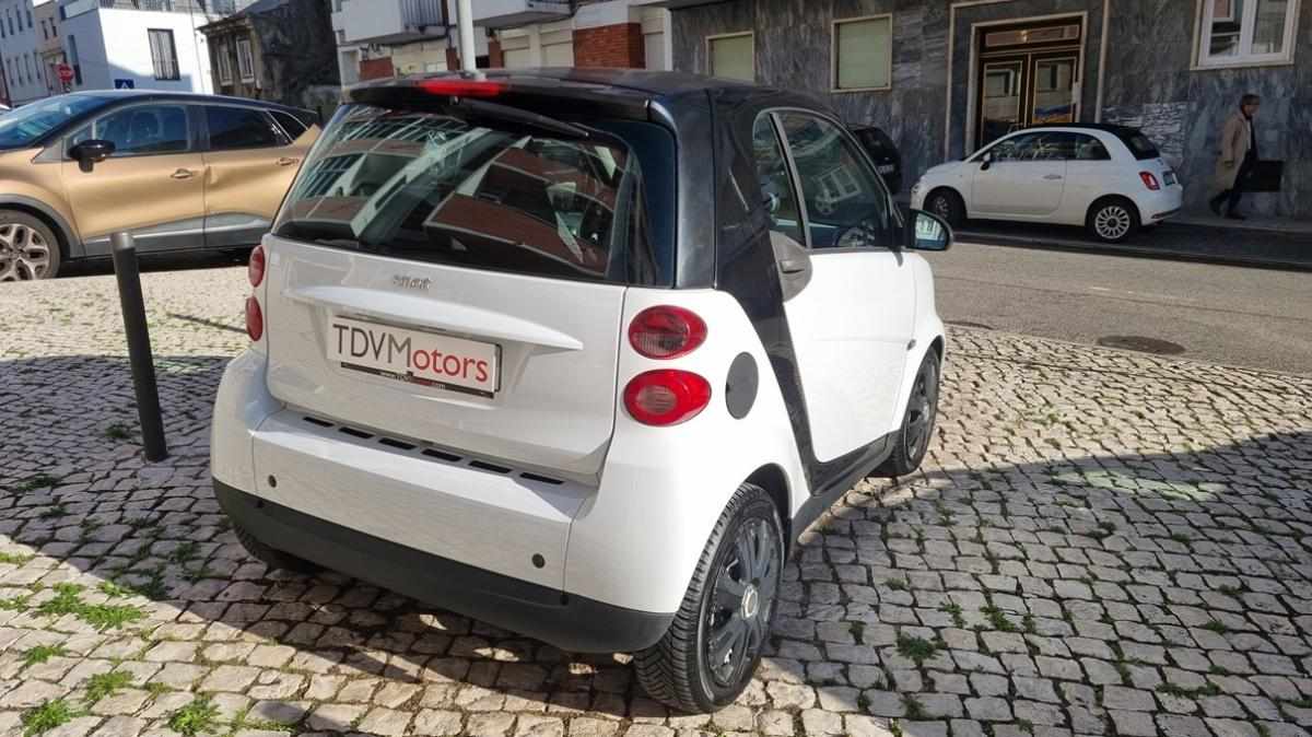 smart-fortwo-0-8-cdi-2009-diesel-799cc