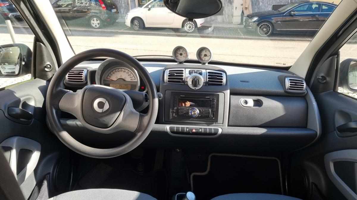 smart-fortwo-0-8-cdi-2009-diesel-799cc