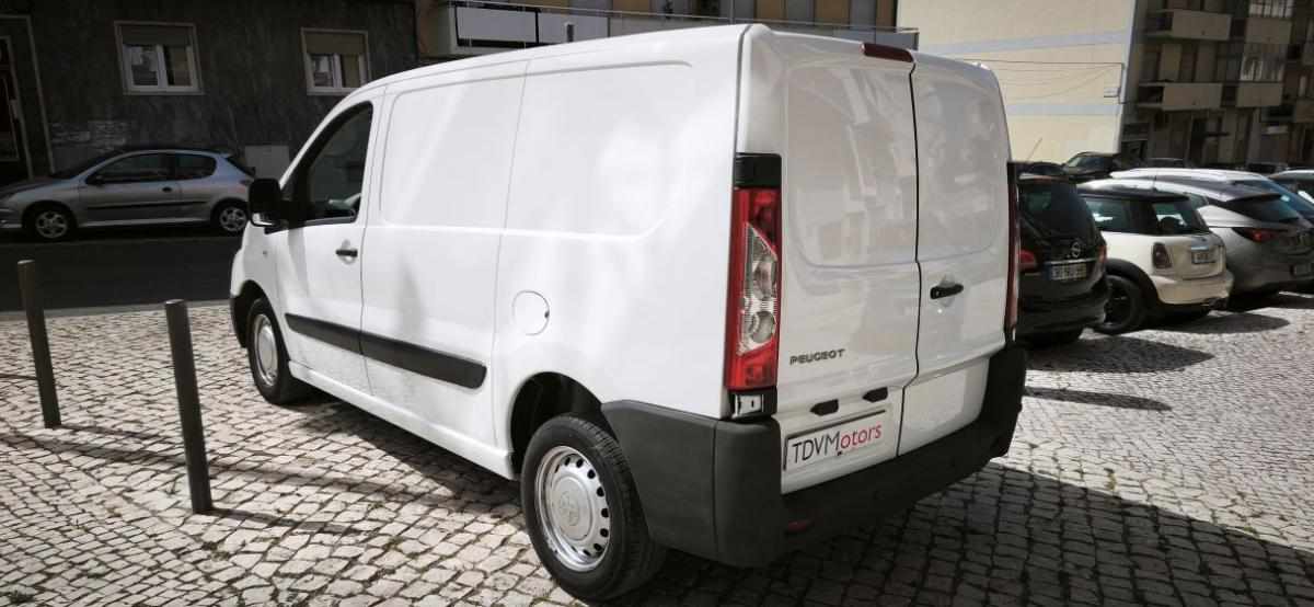 peugeot-expert-2-0-hdi-2011-diesel-1997cc